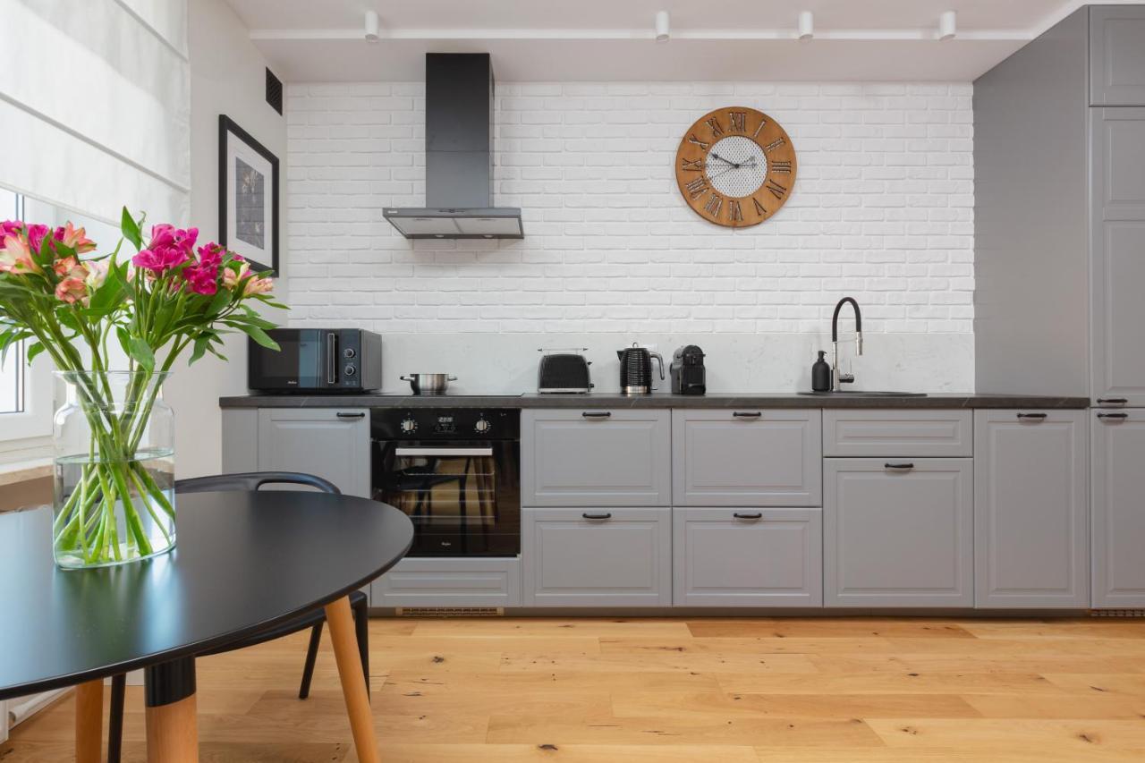 Apartment Bialobrzeska Warsaw Ochota By Renters Ngoại thất bức ảnh