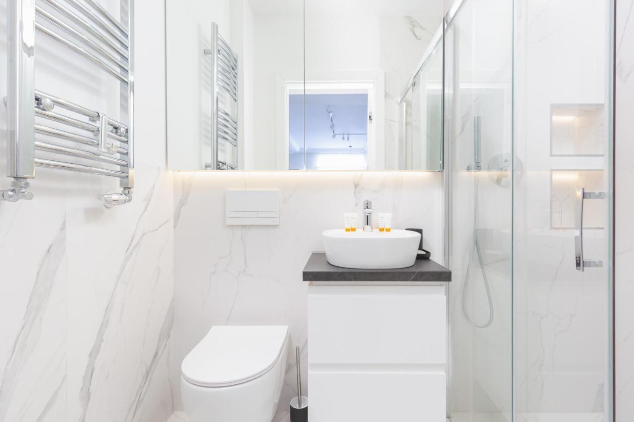 Apartment Bialobrzeska Warsaw Ochota By Renters Ngoại thất bức ảnh